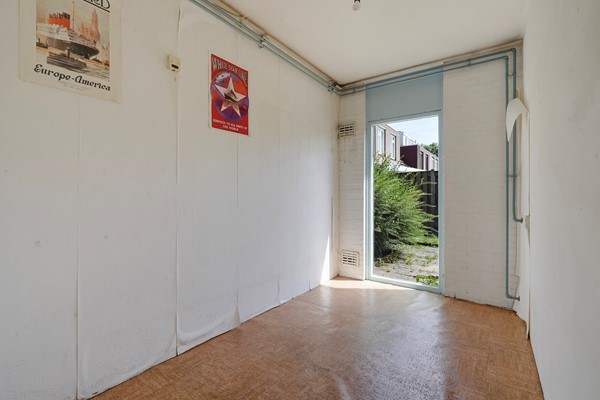 Medium property photo - Valkenlaan 81, 2623 HN Delft